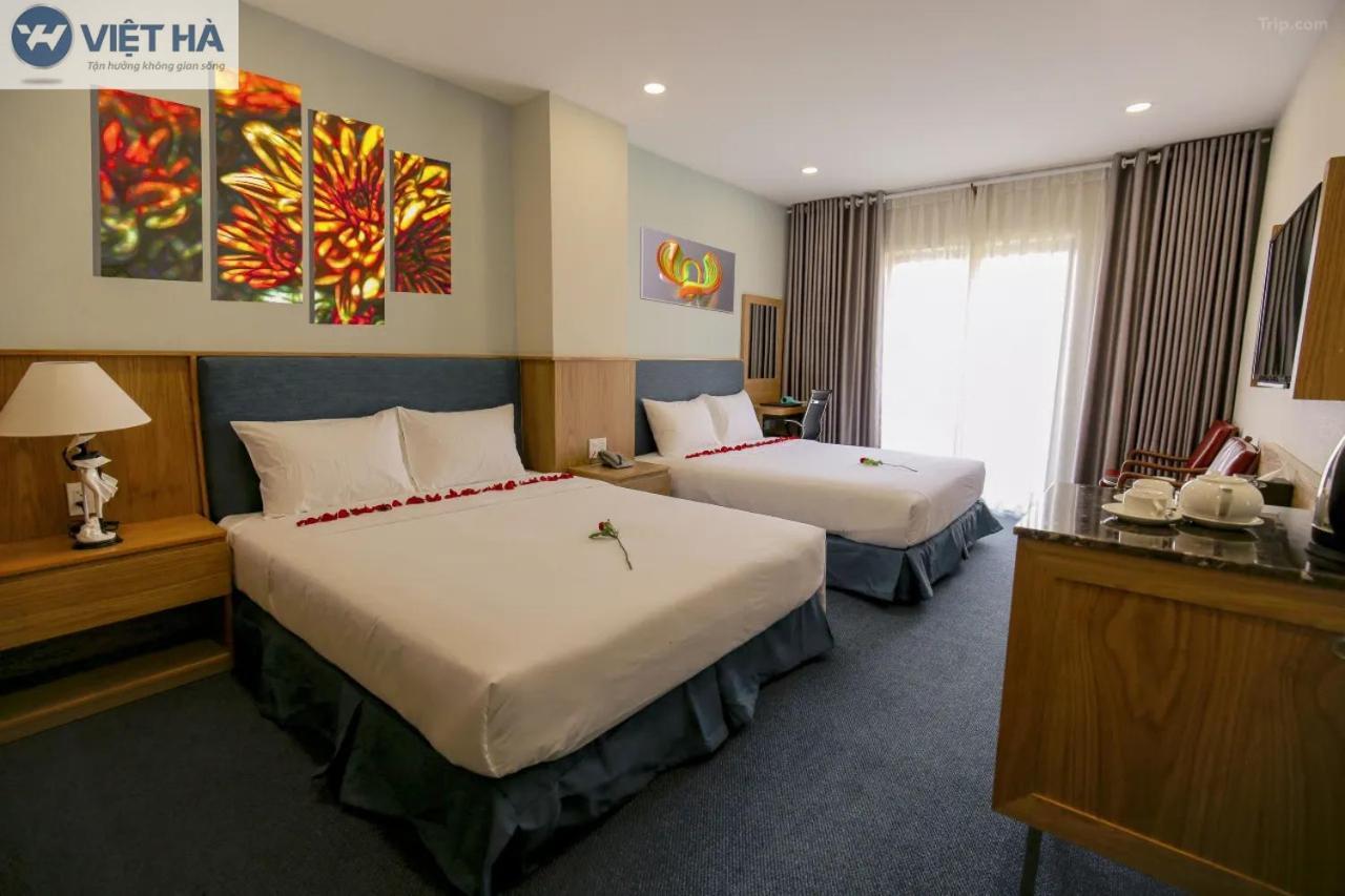 Viet Ha Hotel Thành Pho Ho Chí Minh Esterno foto