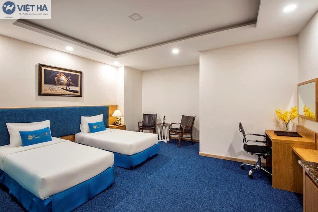 Viet Ha Hotel Thành Pho Ho Chí Minh Esterno foto